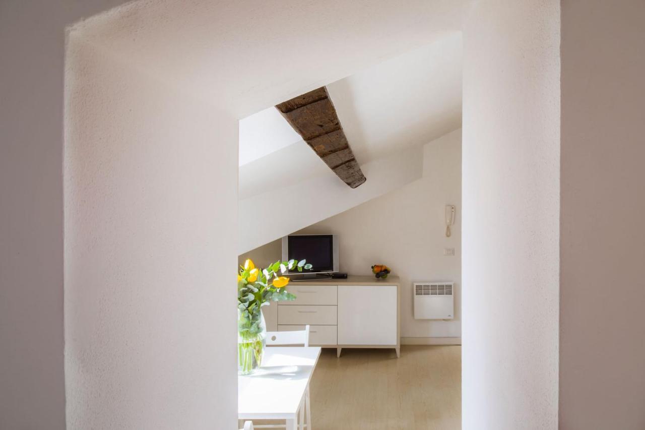 La Mansarda Sui Navigli Apartment Milan Exterior photo